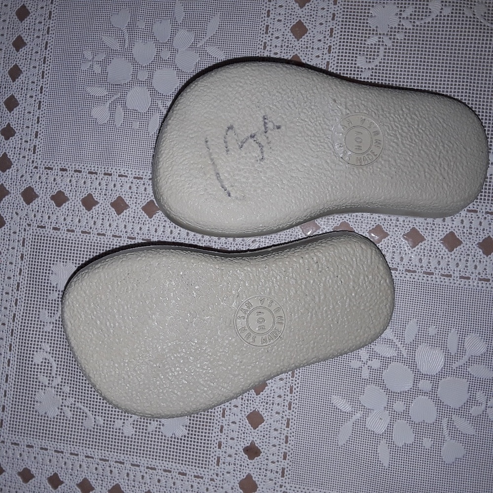NWOT Salt Water Sandals byHoy (toddler) Shoes - Picture 2 of 2